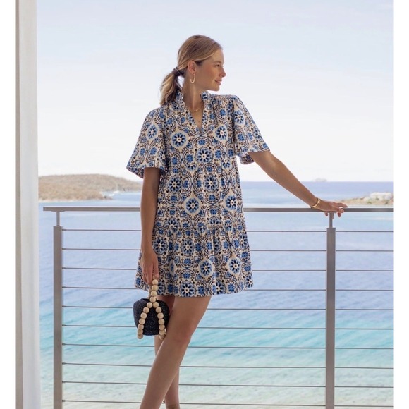 Tuckernuck Dresses & Skirts - Tuckernuck Golden Medallion Crawford Dress Size Large Blue Cotton Mini